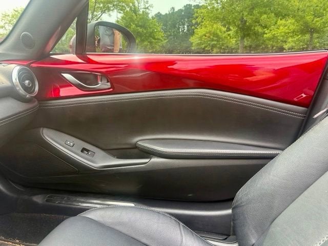 2022 Mazda Mazda MX-5 Miata RF Grand Touring