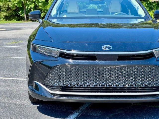 2025 Toyota Crown XLE
