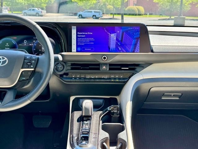 2025 Toyota Crown XLE