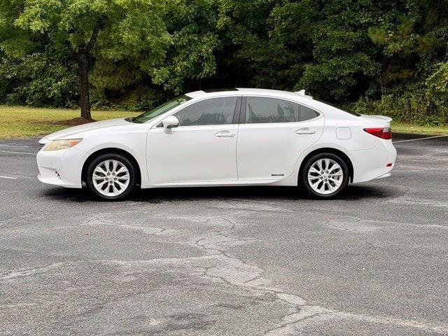 2013 Lexus ES 300h Hybrid