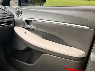 2022 Hyundai Sonata SEL