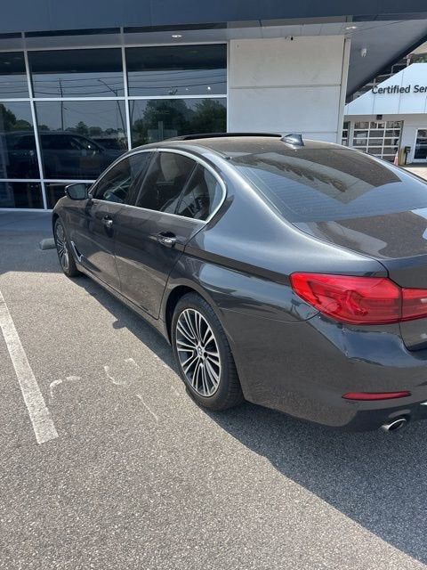 2018 BMW 5 Series 530i
