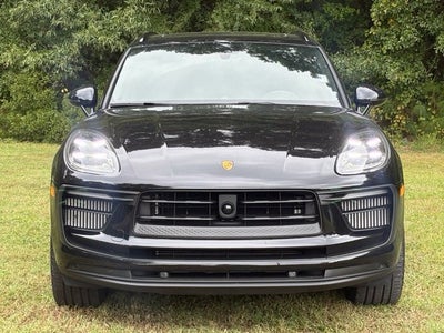 2022 Porsche Macan S