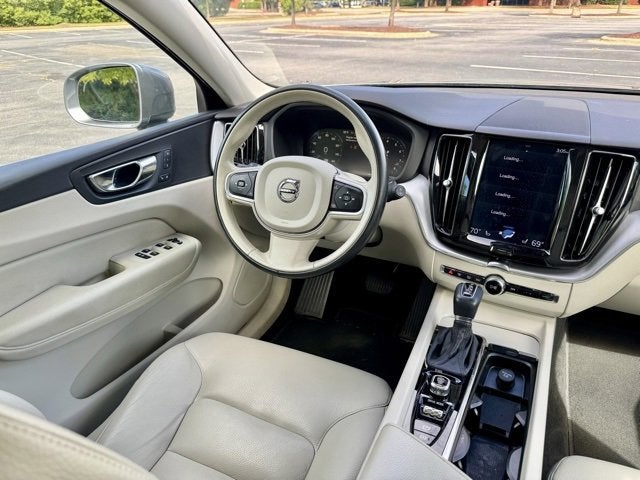 2020 Volvo XC60 Momentum