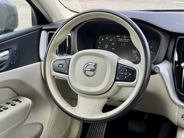 2020 Volvo XC60 Momentum