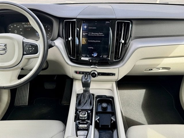 2020 Volvo XC60 Momentum