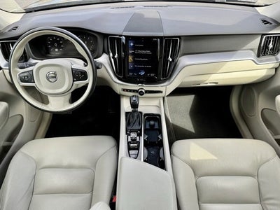 2020 Volvo XC60 Momentum